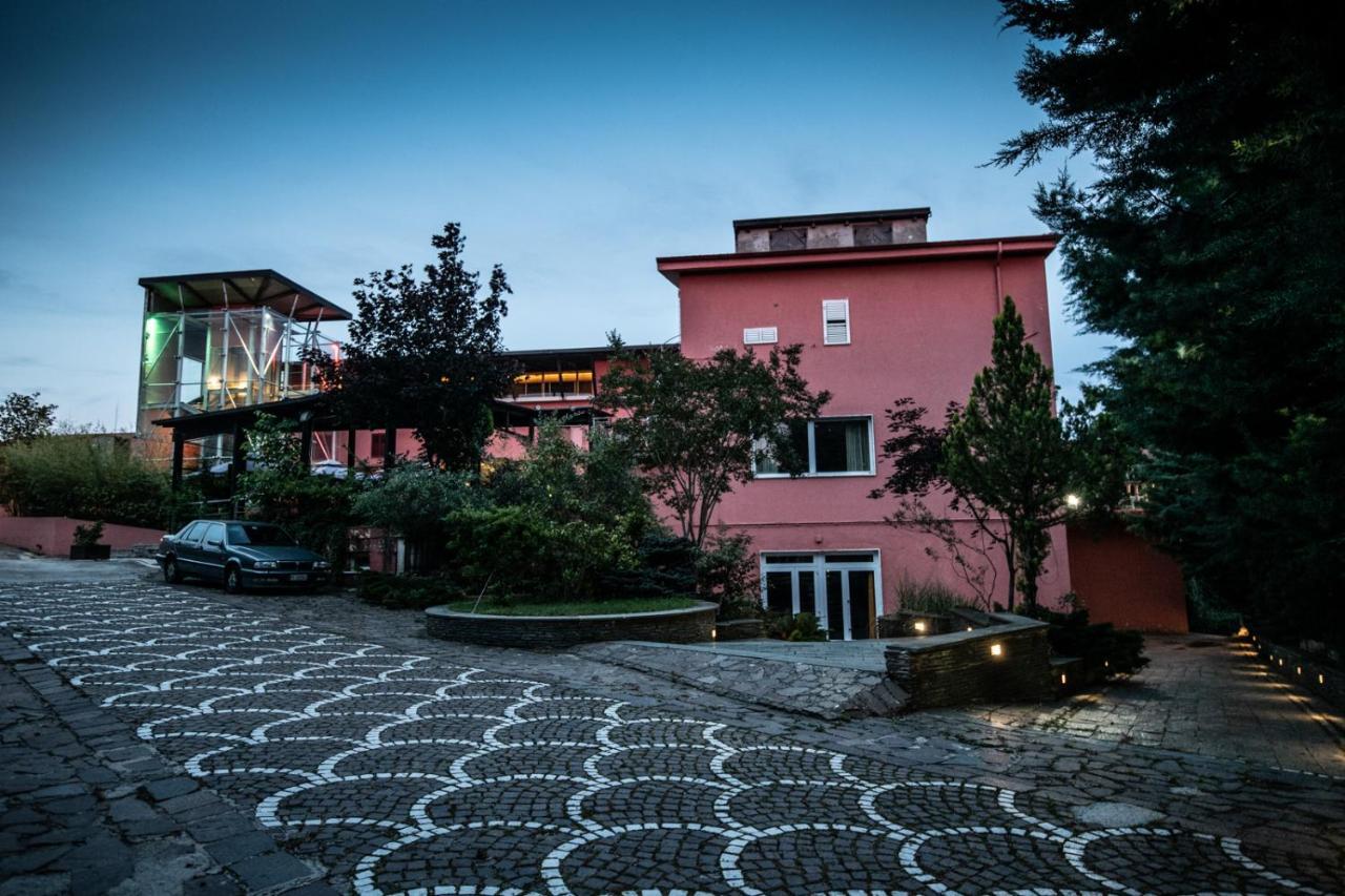 La Torre-1984 Bed and Breakfast Sarnelli Εξωτερικό φωτογραφία