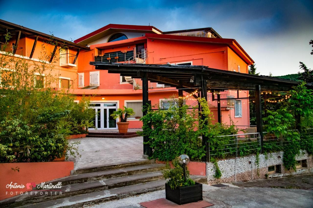 La Torre-1984 Bed and Breakfast Sarnelli Εξωτερικό φωτογραφία